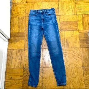 American Eagle super hi-rise jegging